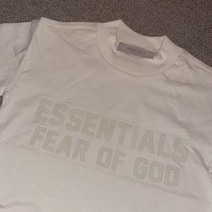 ESSENTIALS Fear Of God shirt Kids 6/7